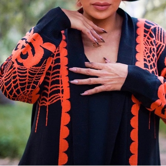 Backstitch Burja cardigan size 2xl - Picture 3 of 4